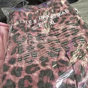 Zenana Outfitters Pink and Gray Animal Print Joggers